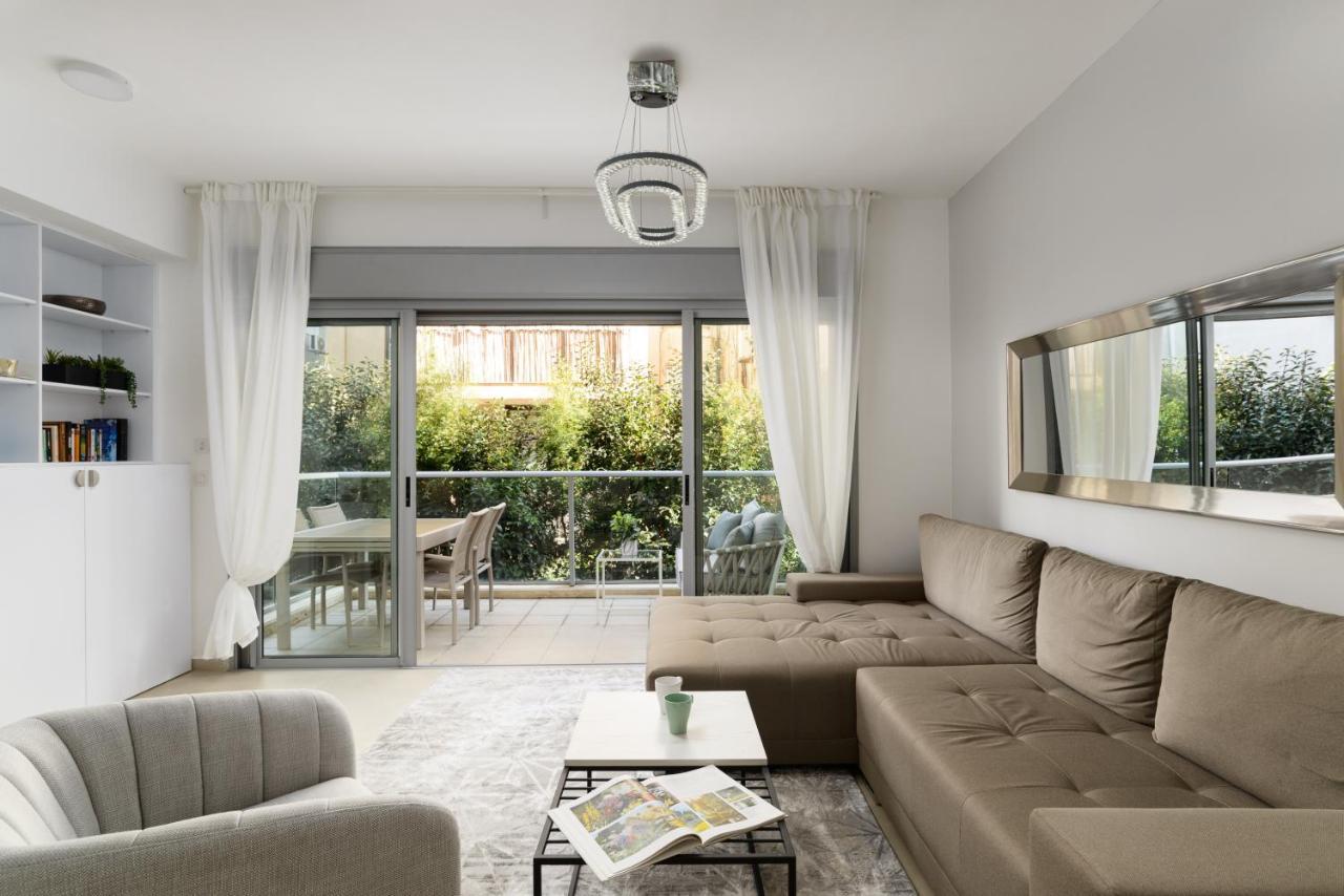 Quiet Hideaway & Terrace Near Beach By Feelhome Tel Aviv Esterno foto